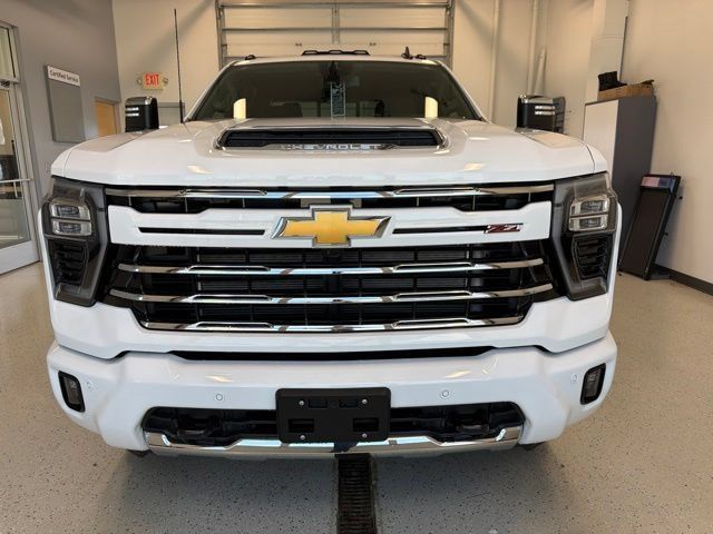 New 2026 Chevrolet Silverado 3500 LT w/ Z71 Chrome Sport Edition AWD/4WD image 10