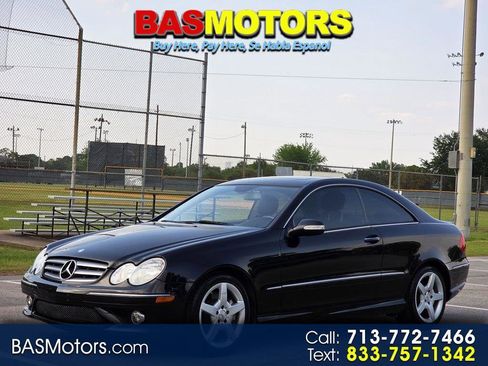 Used 2009 Mercedes-Benz CLK 350 Coupe image 1