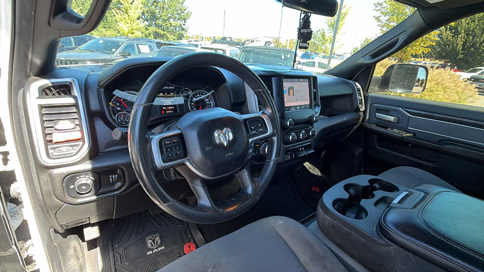 Used 2022 RAM 2500 Big Horn AWD/4WD image 25