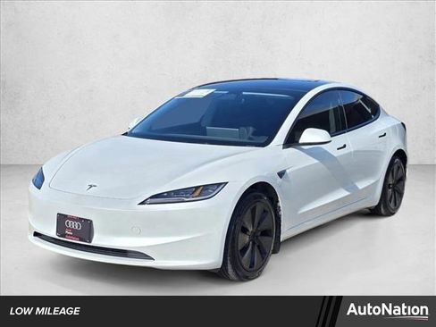 Used 2025 Tesla Model 3 Long Range image 1