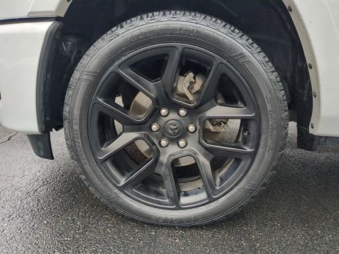 Used 2025 RAM 1500 Laramie w/ Sport Appearance Package image 27