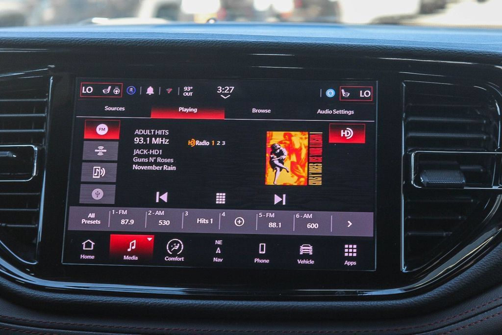 Used 2024 Dodge Durango GT AWD/4WD image 15