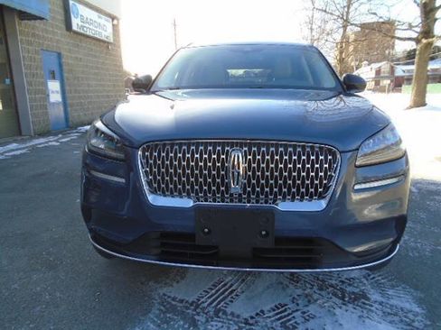 Used 2022 Lincoln Corsair AWD w/ Premium Package image 4