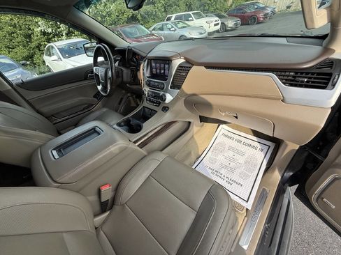 Used 2018 GMC Yukon SLT AWD/4WD image 24