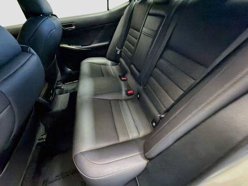 Used 2016 Lexus IS 200t w/ F Sport Package RWD image 13