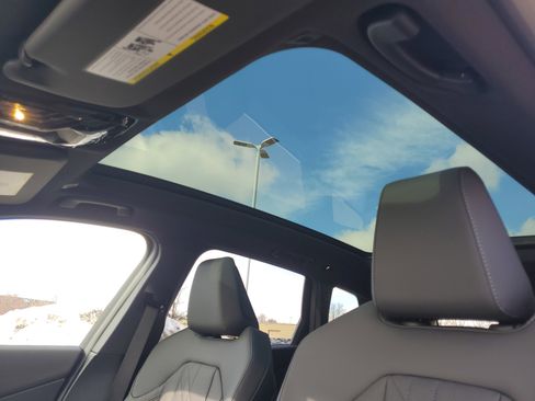 New 2026 BMW X3 xDrive30 w/ Premium Package image 9