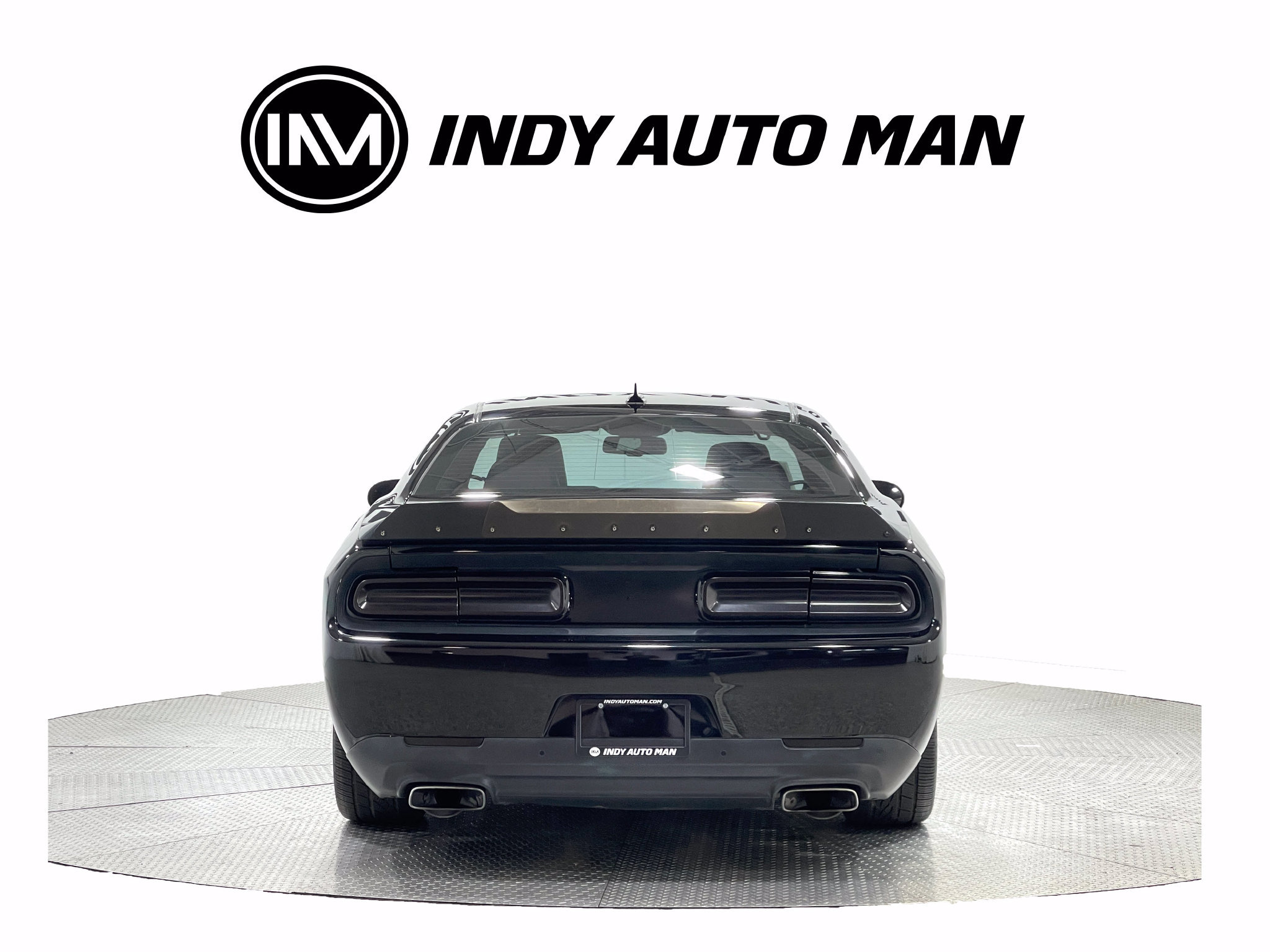 Used 2016 Dodge Challenger R/T Scat Pack w/ Leather Interior Group RWD image 5