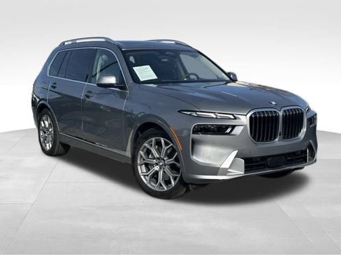 Certified 2025 BMW X7 xDrive40i w/ Premium Package image 1