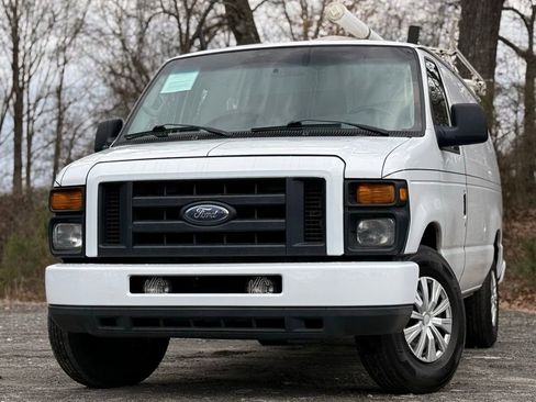 Used 2008 Ford E-250 and Econoline 250 image 1