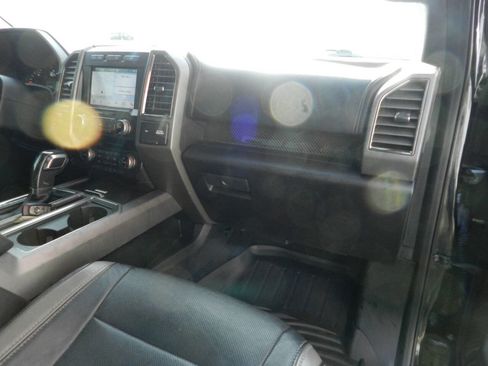 Used 2018 Ford F150 Raptor w/ Equipment Group 802A Luxury image 13