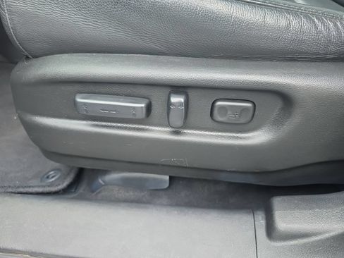 Used 2019 Honda Pilot Touring image 17