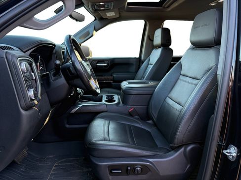 Used 2021 GMC Sierra 1500 Denali w/ Denali Ultimate Package AWD/4WD image 9