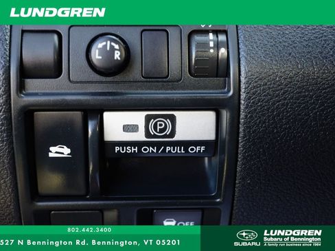 Used 2014 Subaru Outback 3.6R Limited image 28