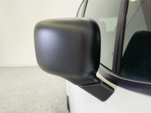 Used 2023 Jeep Renegade Latitude image 18