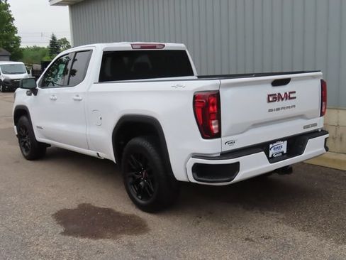 Used 2025 GMC Sierra 1500 Elevation AWD/4WD image 9