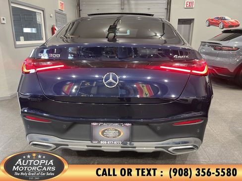Used 2024 Mercedes-Benz GLC 300 4MATIC image 50
