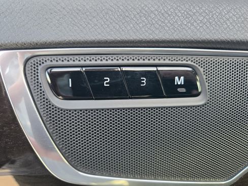 Used 2019 Volvo XC90 T6 Momentum w/ Advanced Package image 18