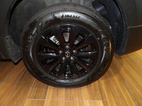 Used 2025 MAZDA CX-50 AWD 2.5 Hybrid w/ Weather Package image 10