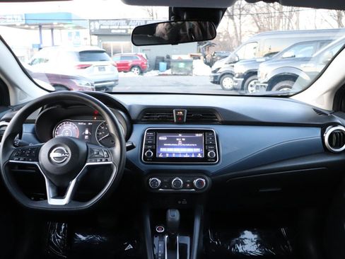 Used 2024 Nissan Versa SV image 16