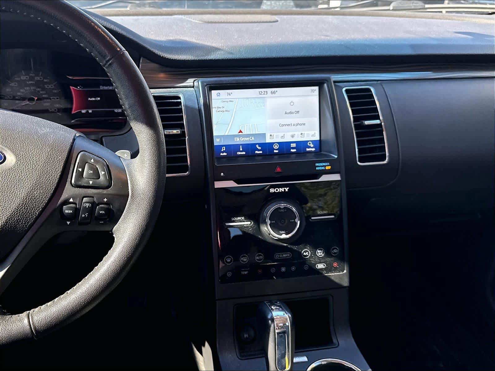 Used 2018 Ford Flex Limited w/ Equipment Group 303A AWD/4WD image 11