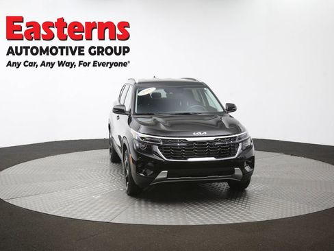 Used 2025 Kia Seltos S FWD image 50