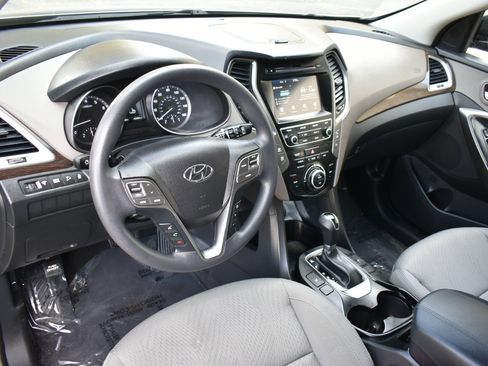 Used 2018 Hyundai Santa Fe Sport w/ 2.4L Value Package 02 image 10