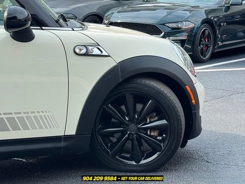 Used 2013 MINI Cooper S FWD image 9