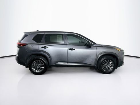 Used 2023 Nissan Rogue S AWD/4WD image 10