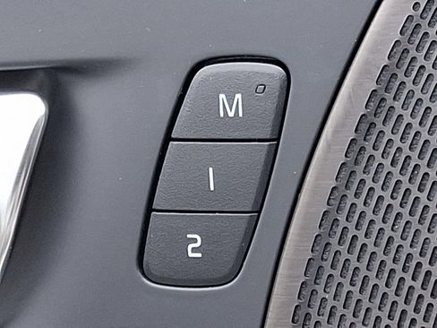 Certified 2023 Volvo XC60 B5 Plus w/ Climate Package AWD/4WD image 25