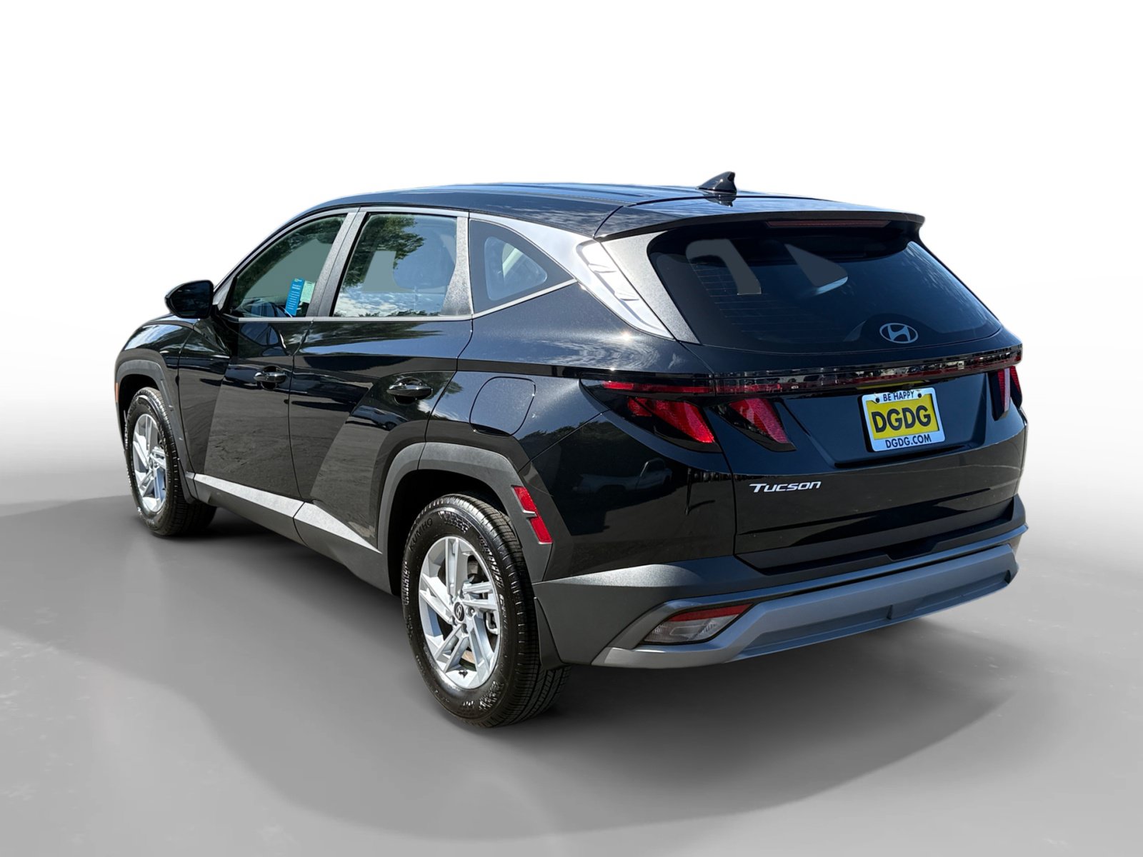Certified 2026 Hyundai Tucson SE FWD image 3