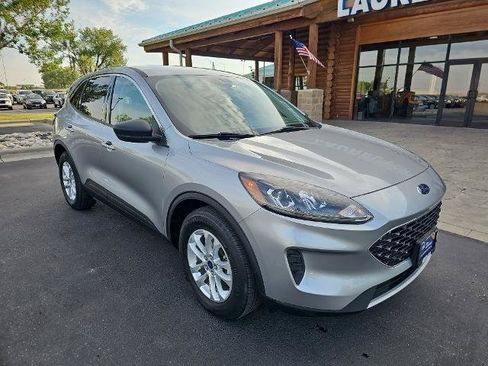 Certified 2022 Ford Escape SE AWD/4WD image 2
