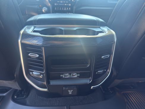 Used 2023 RAM 1500 Laramie AWD/4WD image 33