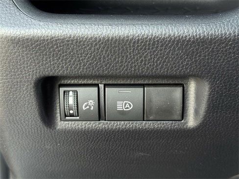 New 2025 Toyota RAV4 XLE image 17