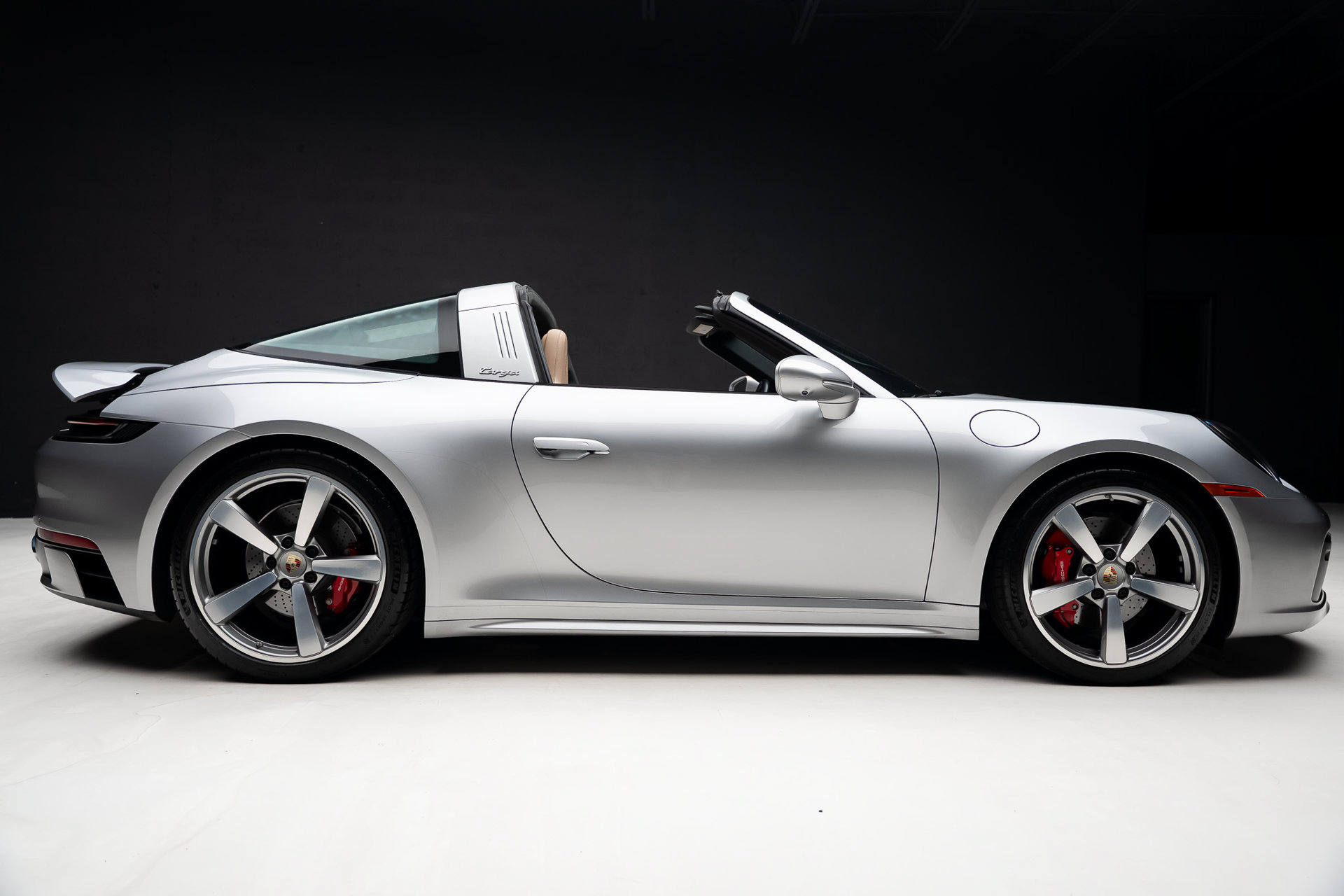 Used 2023 Porsche 911 Targa 4S AWD/4WD image 38