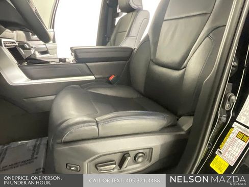 Used 2023 Toyota Tundra Platinum AWD/4WD image 25