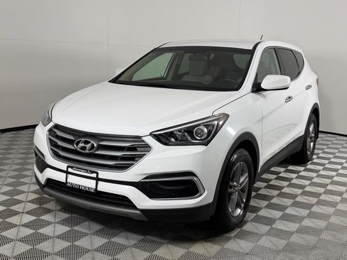 Used 2018 Hyundai Santa Fe Sport w/ Winter Weather Package FWD image 10