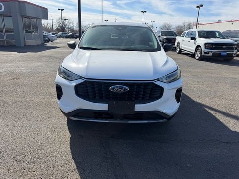 Used 2024 Ford Escape Active image 2