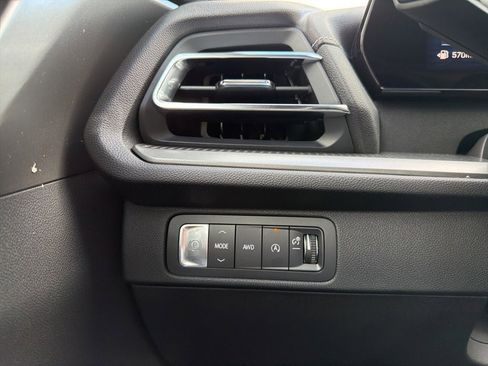 New 2026 Chevrolet Traverse LT image 30