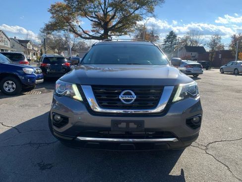 Used 2017 Nissan Pathfinder Platinum w/ Cargo Package image 2