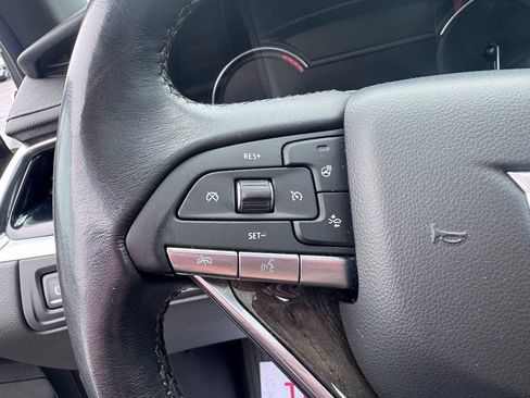 Used 2021 Cadillac XT6 Premium Luxury AWD/4WD image 13