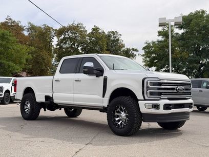 New 2026 Ford F350 Platinum w/ Platinum Plus Package