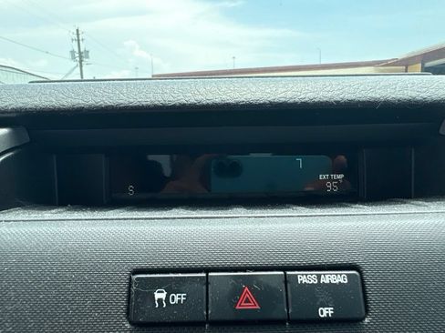 Used 2012 Ford F150 XLT w/ XLT Chrome Pkg RWD image 17