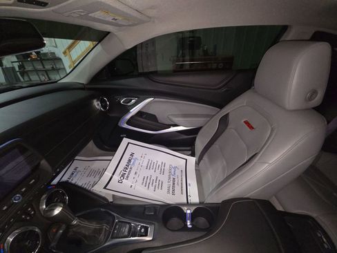 Used 2017 Chevrolet Camaro SS image 12