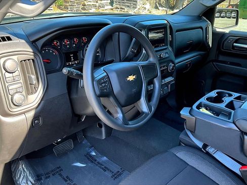 Certified 2025 Chevrolet Silverado 1500 Custom w/ Turbomax Blackout Package image 15