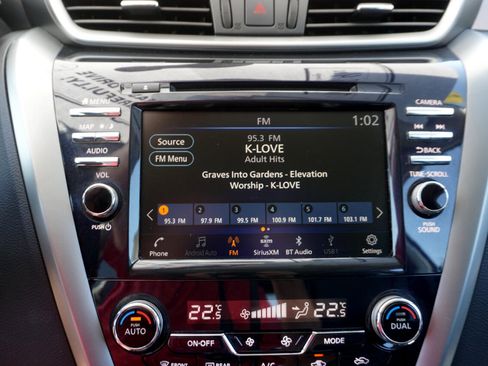 Used 2024 Nissan Murano SV image 12