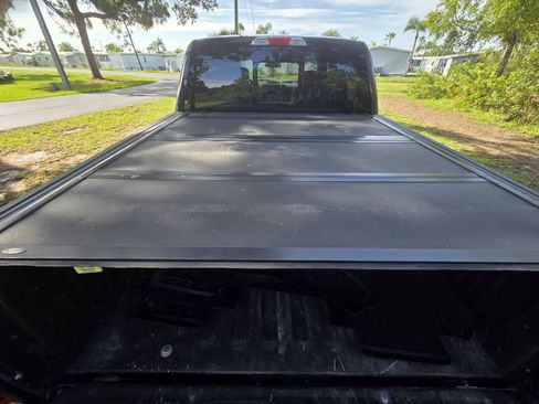 Used 2018 Ford F150 XLT w/ Equipment Group 302A Luxury AWD/4WD image 8