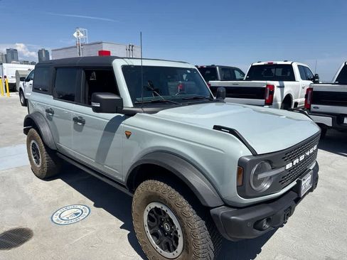Used 2022 Ford Bronco Badlands AWD/4WD image 7