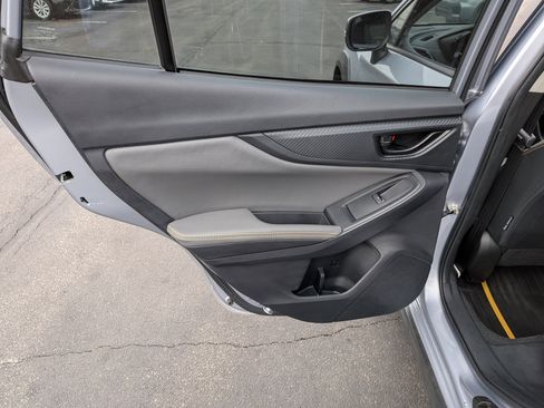 Used 2022 Subaru Crosstrek 2.5i Sport w/ Moonroof Package image 22