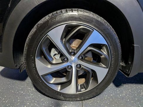 Used 2018 Hyundai Tucson Limited w/ Ultimate Package 02 FWD image 12
