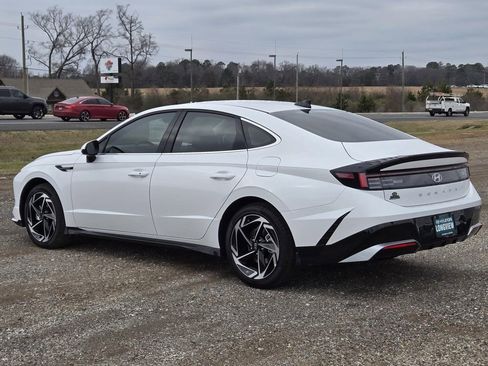 New 2026 Hyundai Sonata SEL image 3